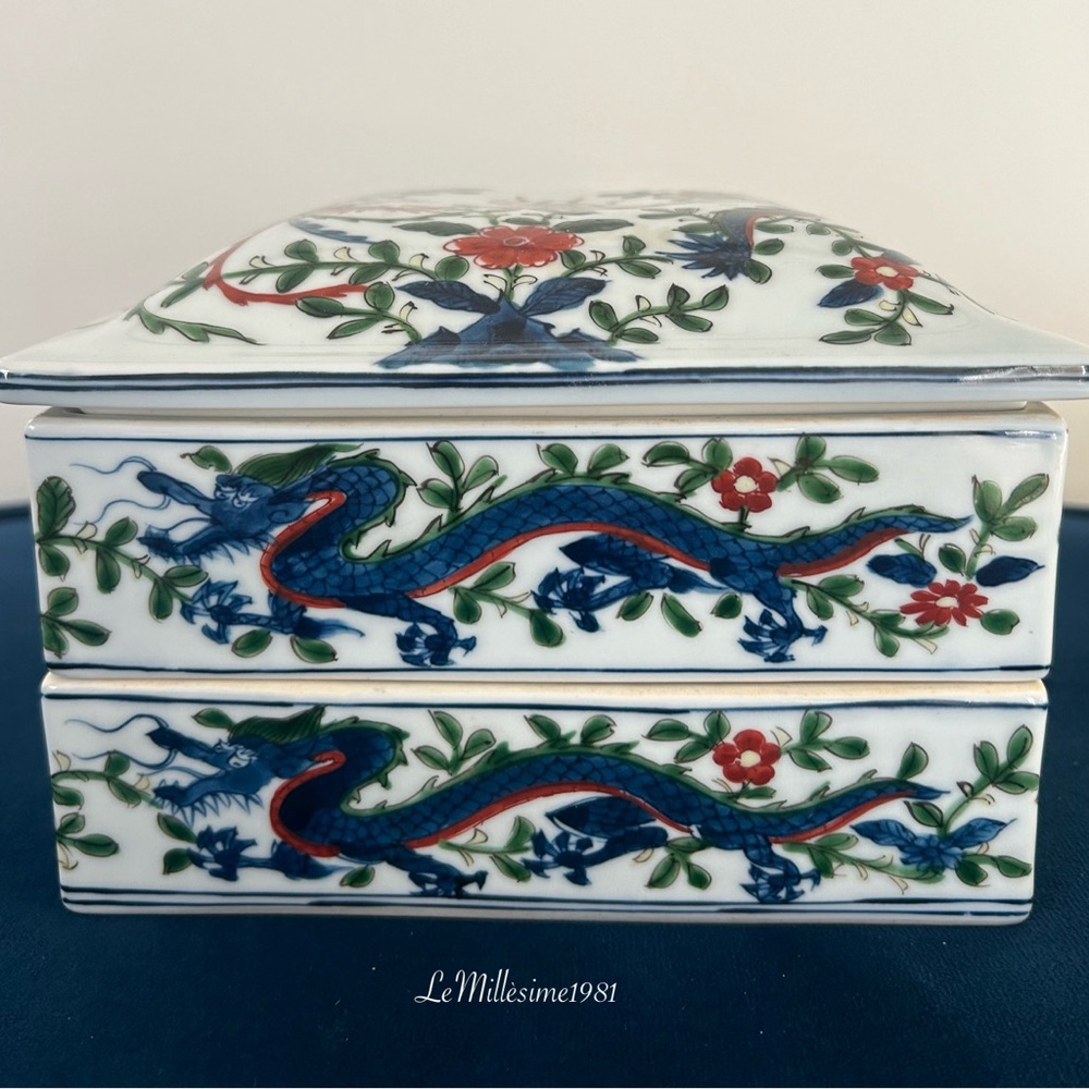 Vintage Chinese Dragon Phoenix 2 Tiered Stacked Porcelain Box | Chinoiserie - Picture 1 of 7
